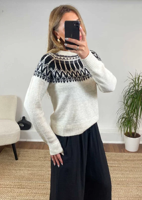 Simone Nordic Jumper in Cream